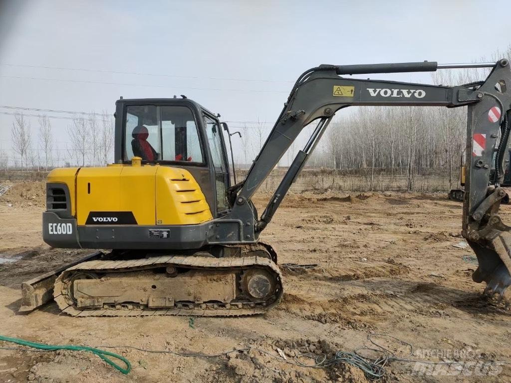 Volvo EC 60D 中型挖掘机