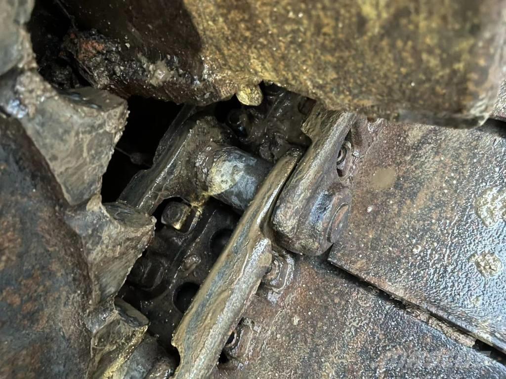 Sumitomo S265F2 履带挖掘机