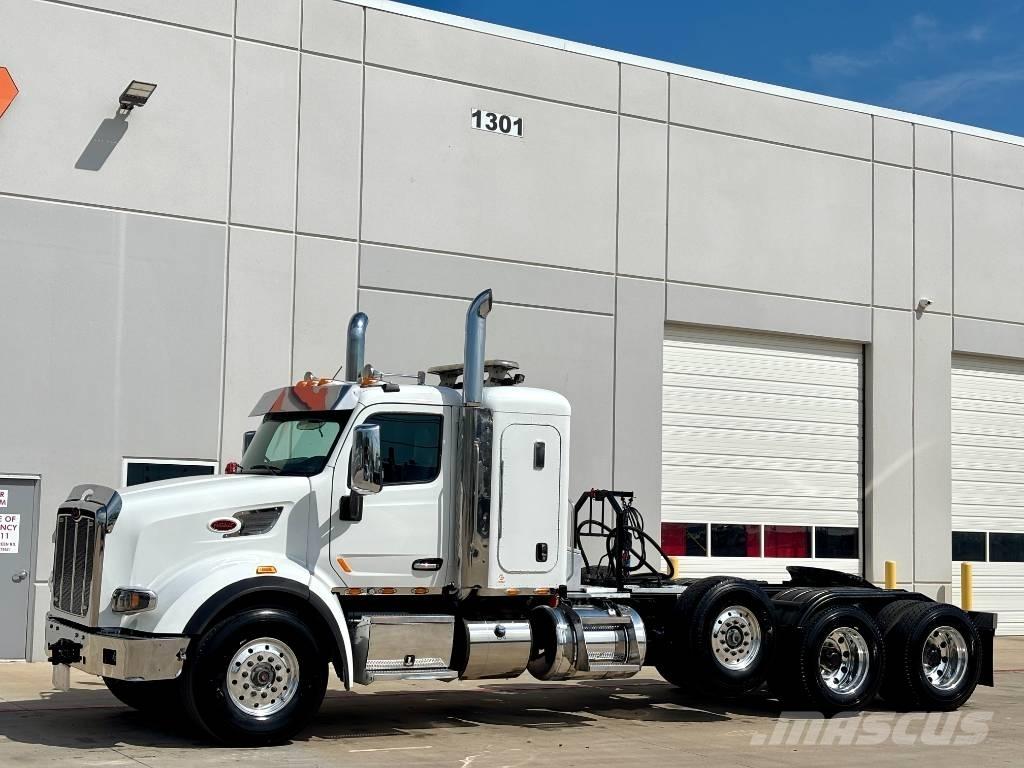 Peterbilt 567 牵引车