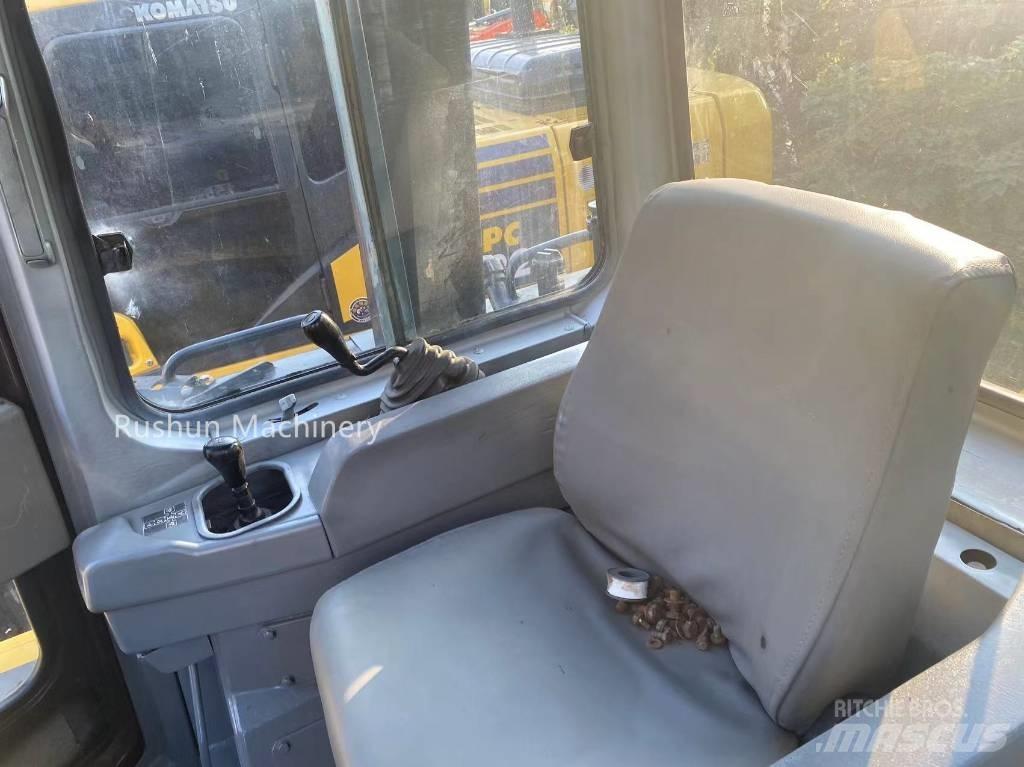Komatsu D 155 履带式推土机