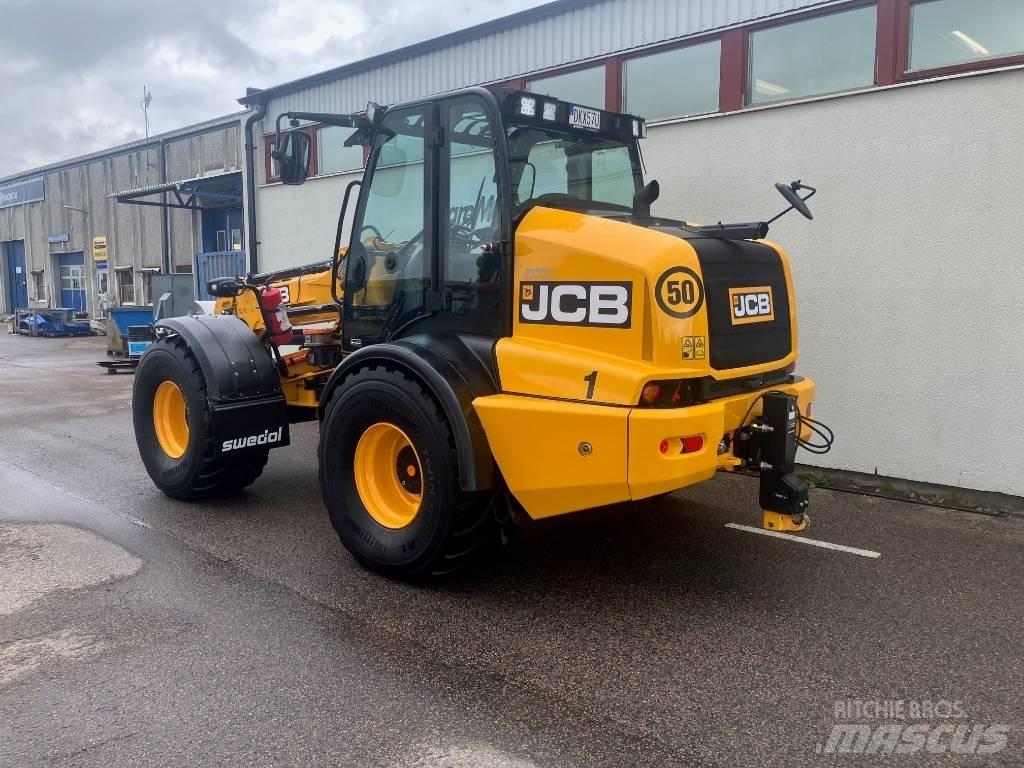 JCB TM 320 S 电动叉车