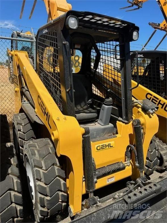 Gehl R165 滑移装载机