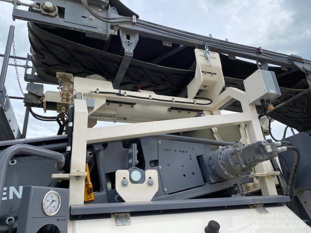 Wirtgen KMA 220 NEW 沥青摊铺机