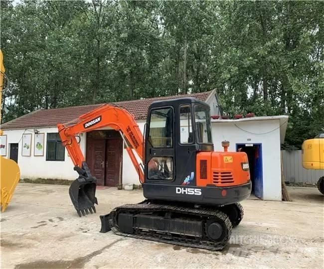 Doosan DH 55 小型挖掘机