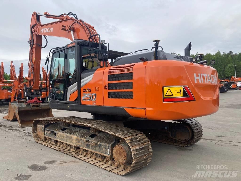 Hitachi ZX250LC-7 履带挖掘机