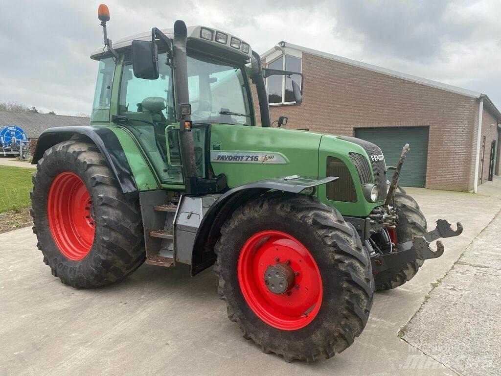 Fendt 716 拖拉机/农用车