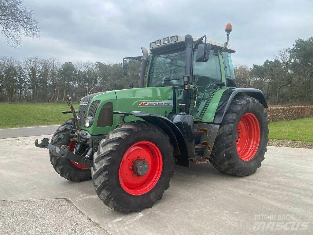 Fendt 716 拖拉机/农用车