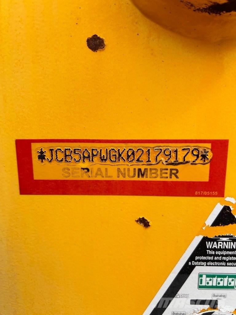 JCB 535-140 伸缩臂叉装车|叉装车