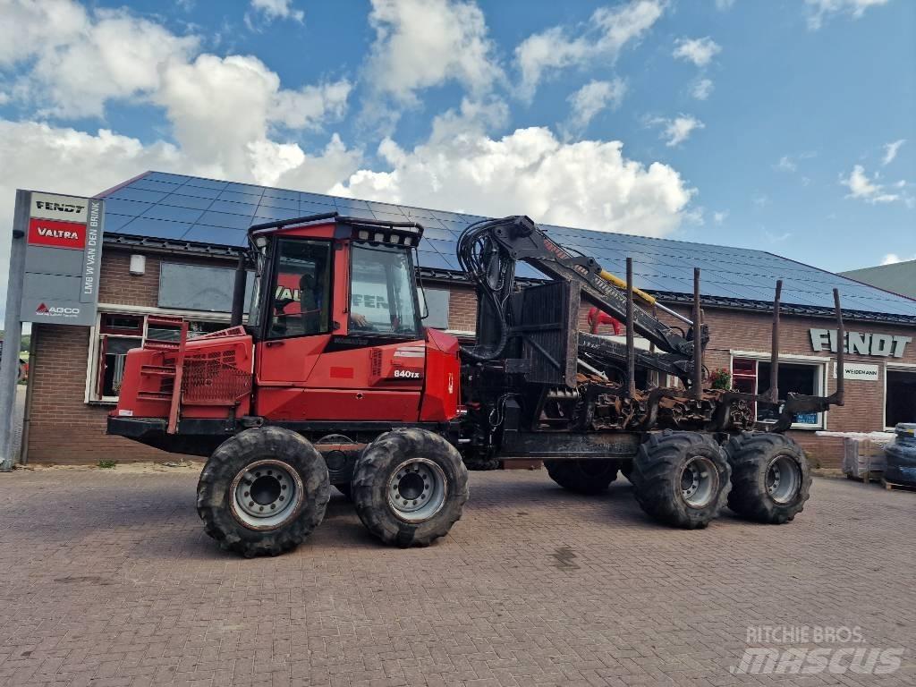 Komatsu 840 TX 集运机