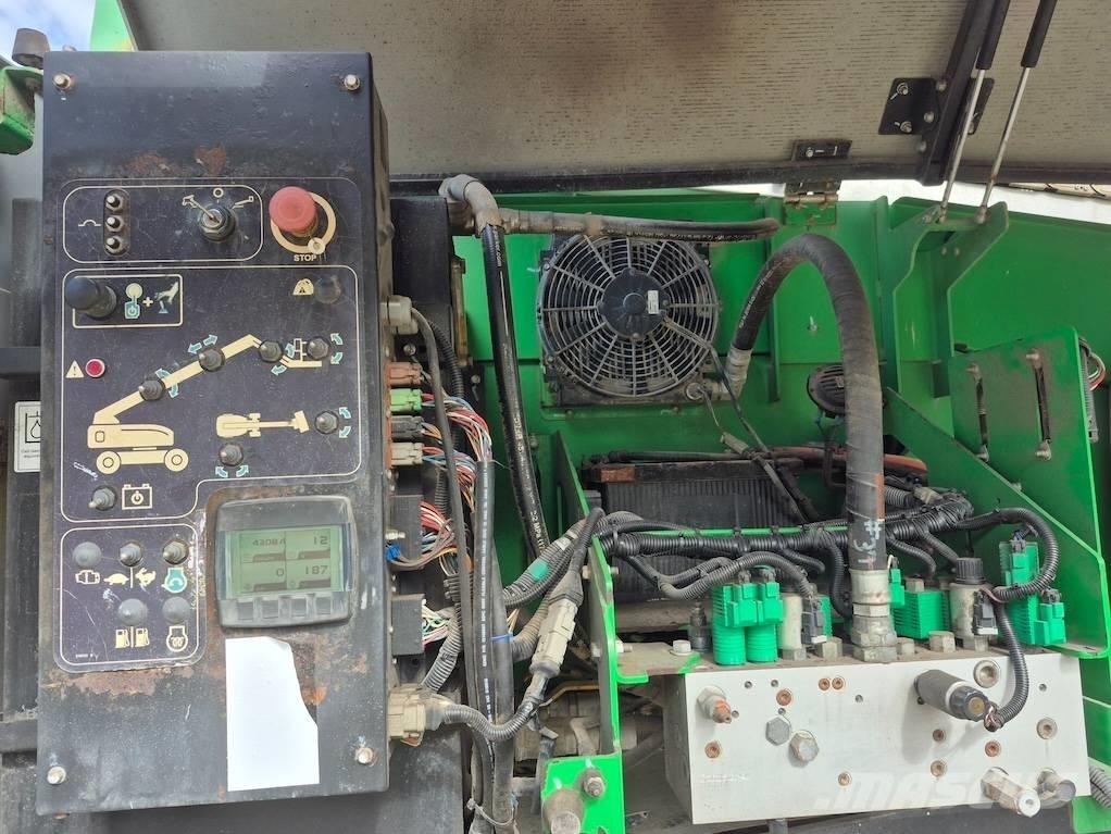 Genie S 65 曲臂高空工作平台