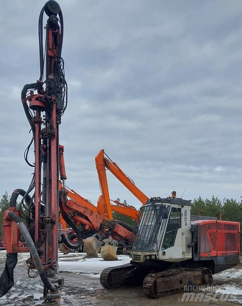 Sandvik DP 1500 i 隧道地下采矿钻机