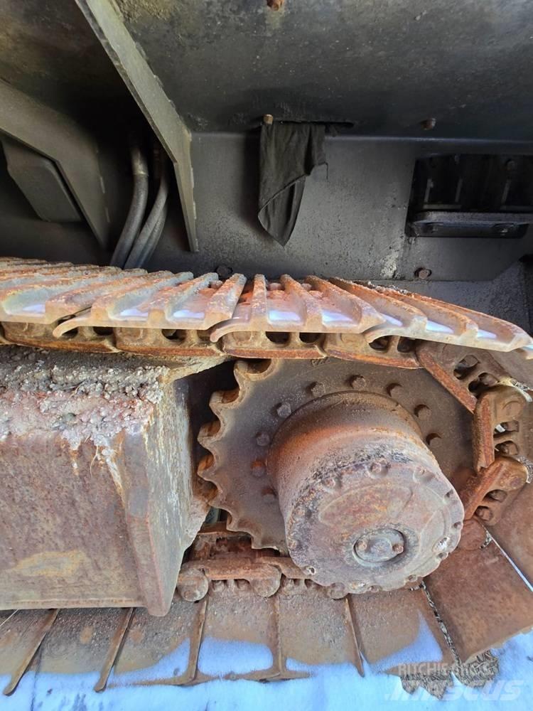Sandvik DP 1500 i 隧道地下采矿钻机