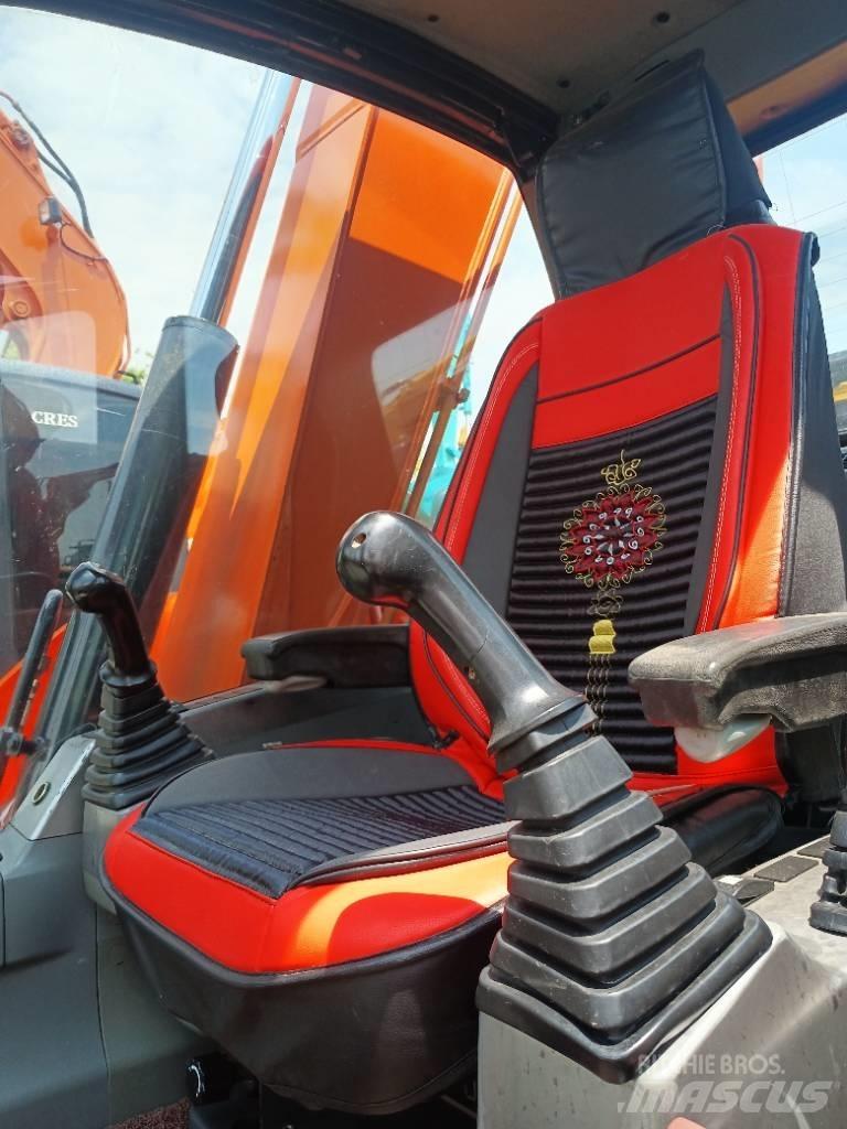 Doosan DX 75 履带挖掘机