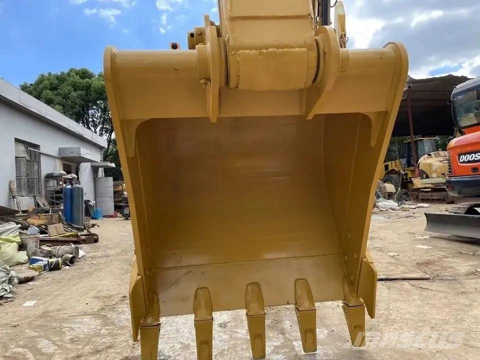 CAT 320C 履带挖掘机
