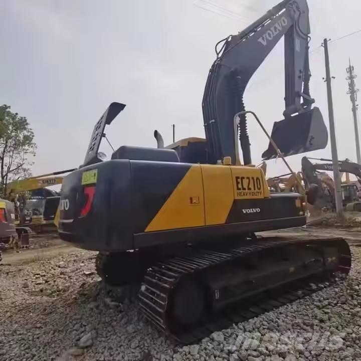 Volvo EC 210 履带挖掘机