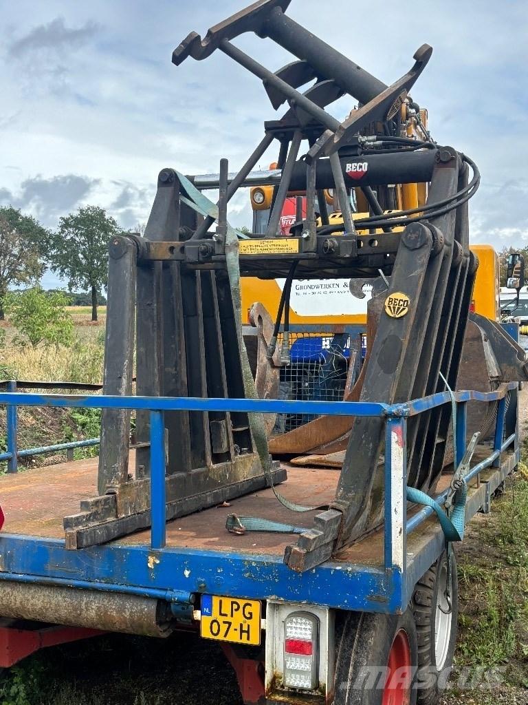 Hydrema MX 16 轮式挖掘机