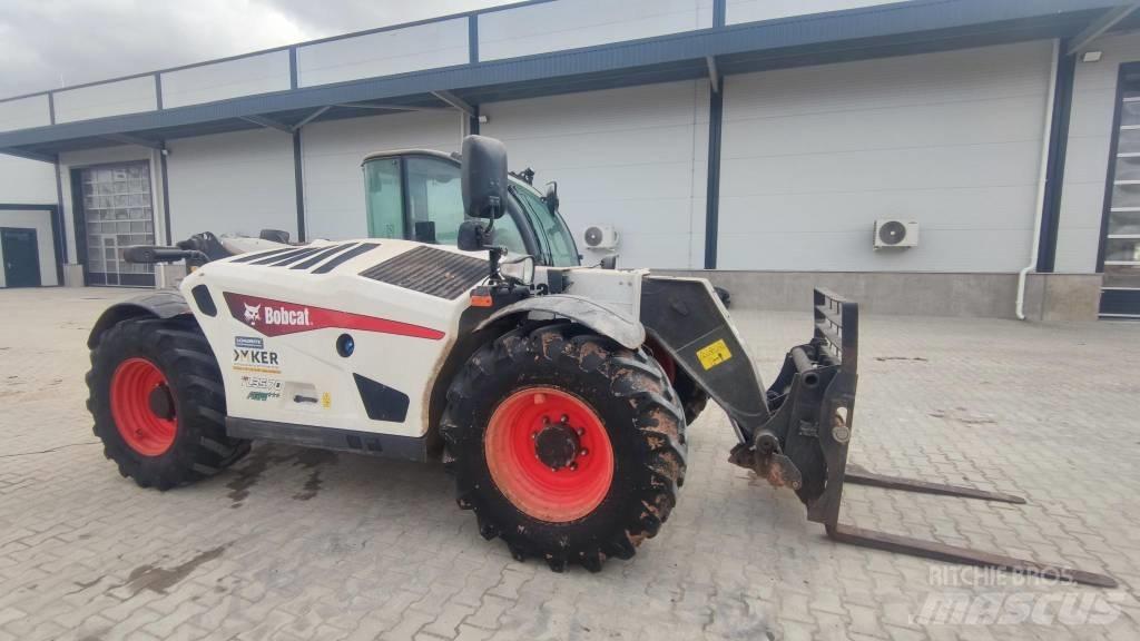 Bobcat TL 35.70 伸缩臂叉装车|叉装车