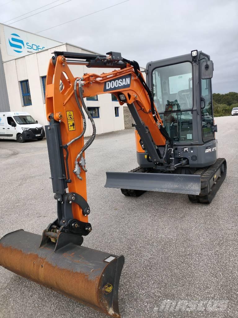 Doosan DX 27 Z 小型挖掘机