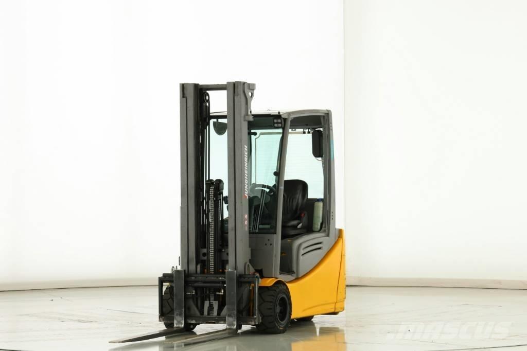 Jungheinrich EFG 220 电动叉车