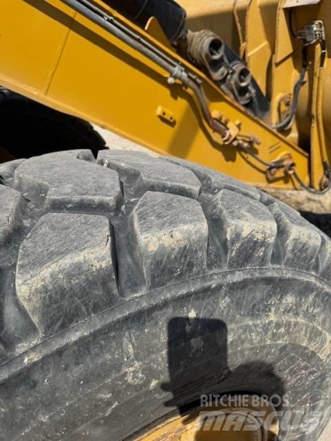 CAT 930 H 轮式装载机