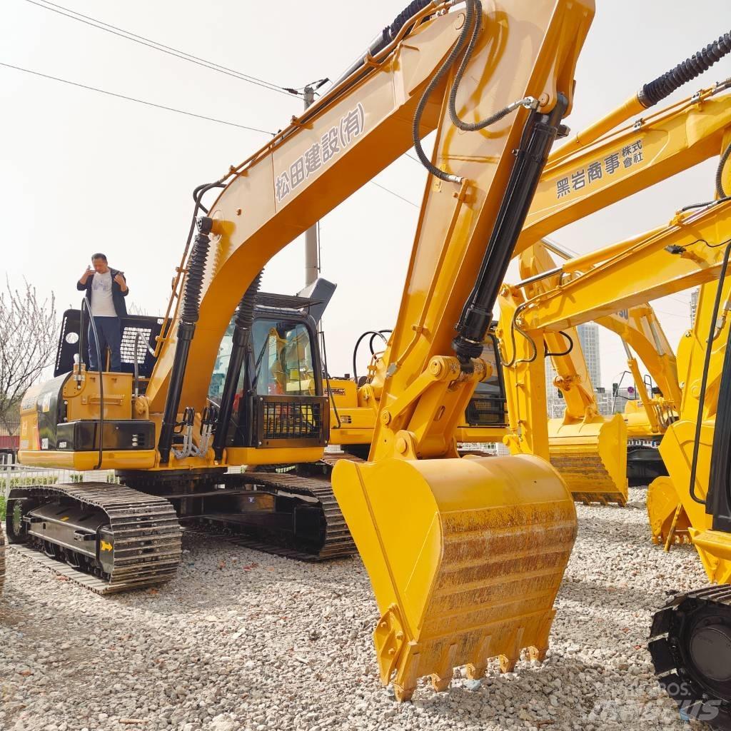 CAT 320D 履带挖掘机