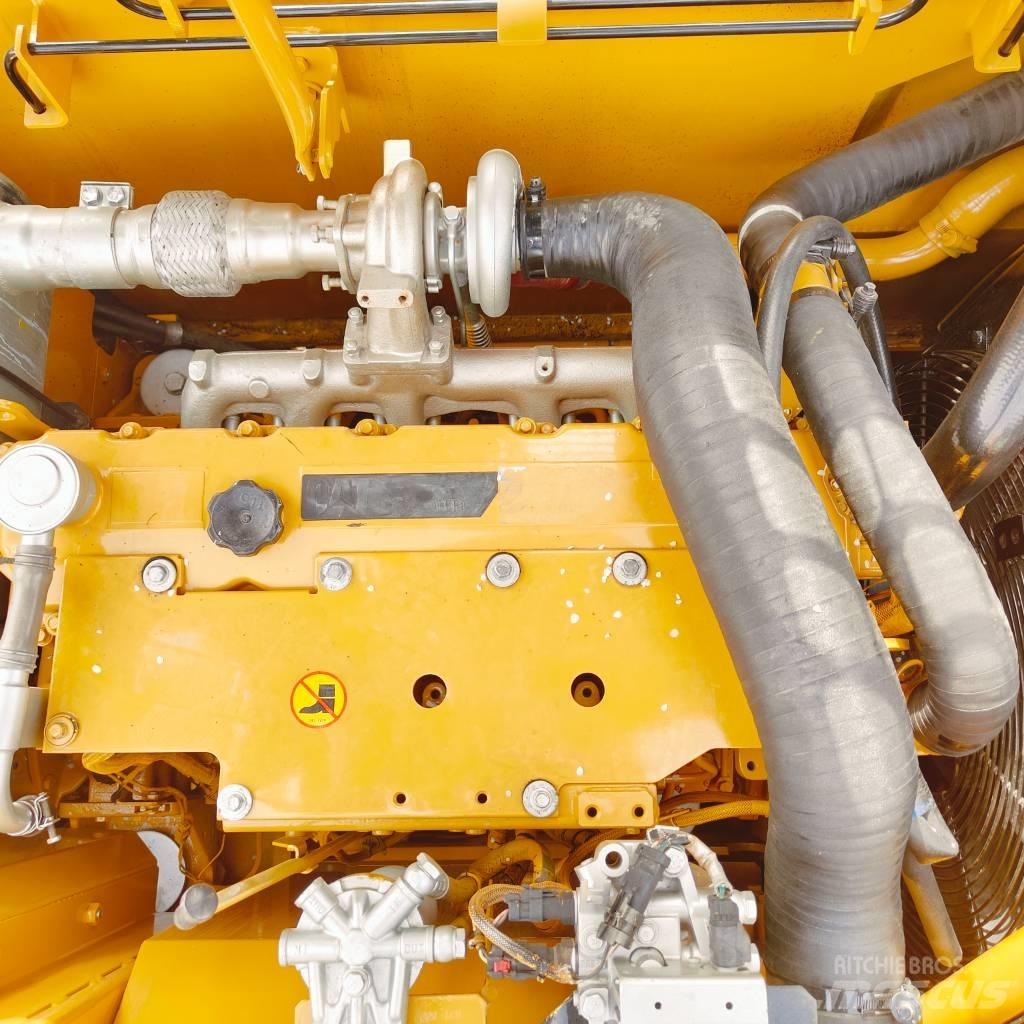CAT 320D 履带挖掘机