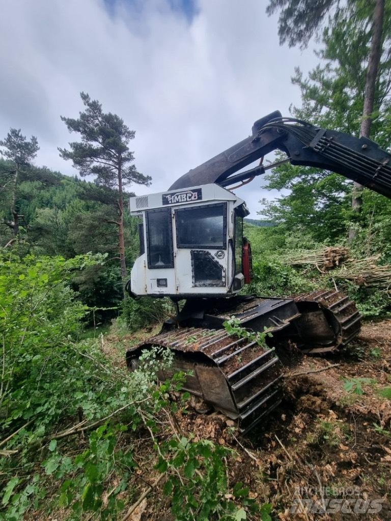 Timbco T445 伐木机