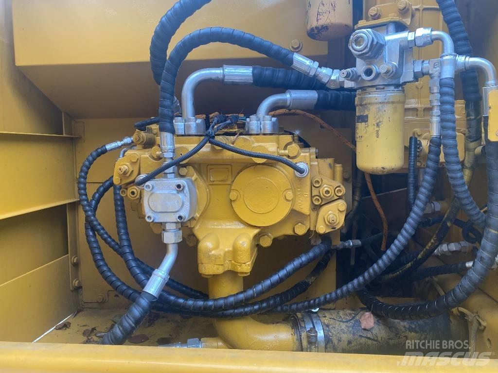 CAT 320 C L 履带挖掘机
