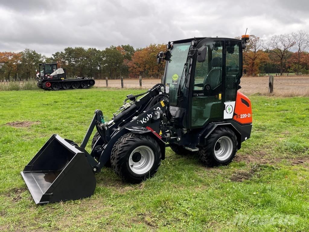 Kubota RT220-2e 轮式装载机