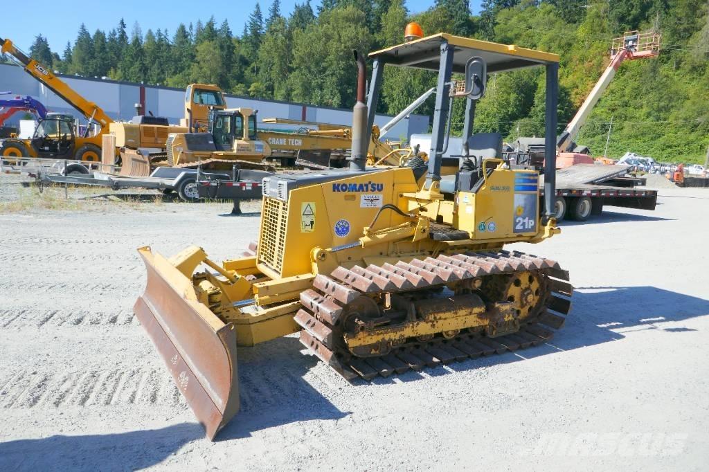 Komatsu D 21 P-8 履带式推土机