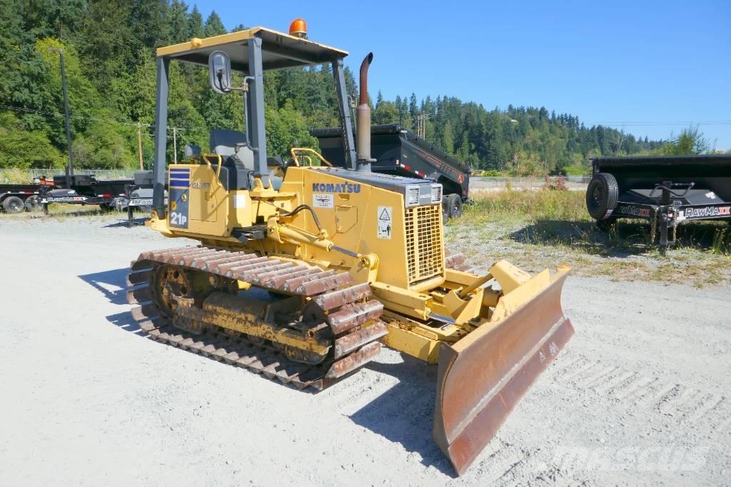 Komatsu D 21 P-8 履带式推土机