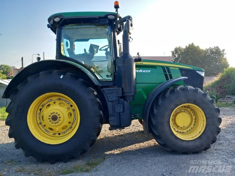 John Deere 7310 R 拖拉机/农用车