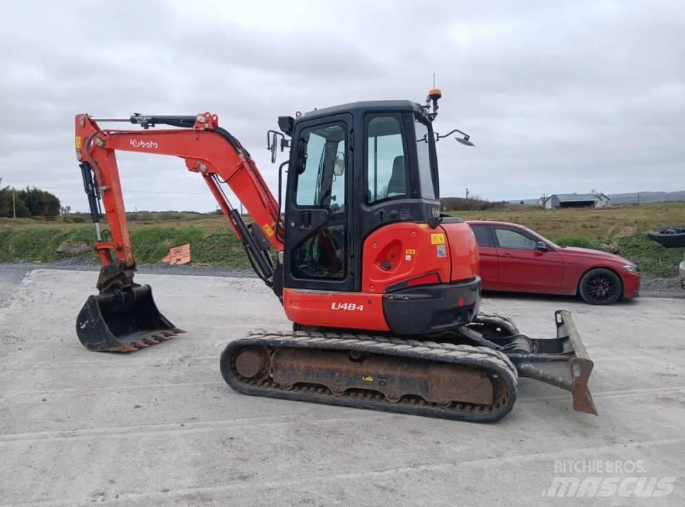 Kubota U 48-4 小型挖掘机