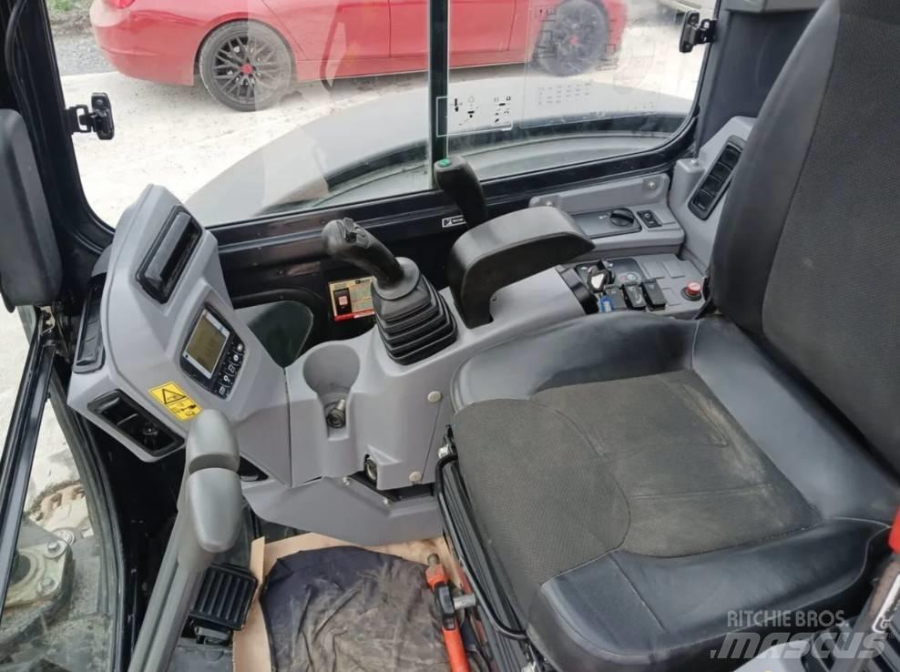 Kubota U 48-4 小型挖掘机