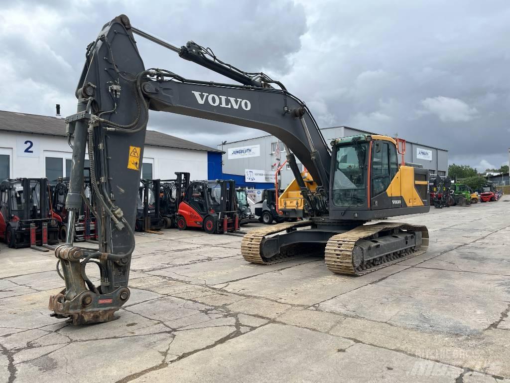 Volvo EC250ENL 履带挖掘机