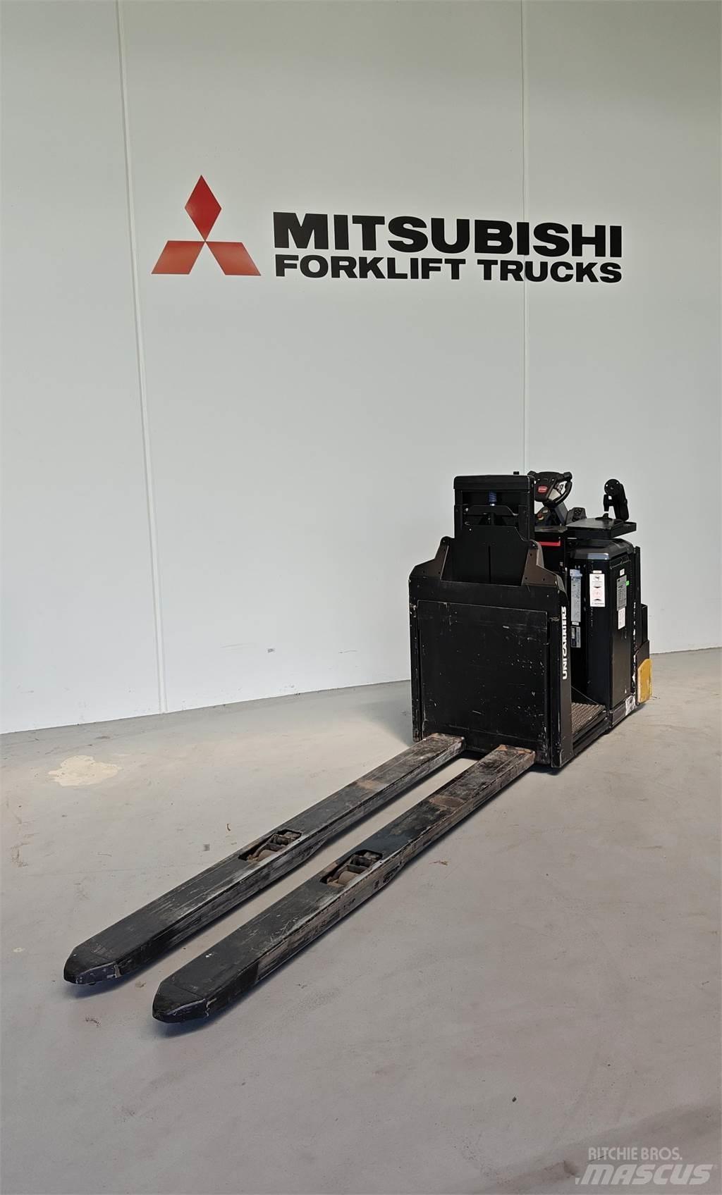 UniCarriers OLH250 低架装载机