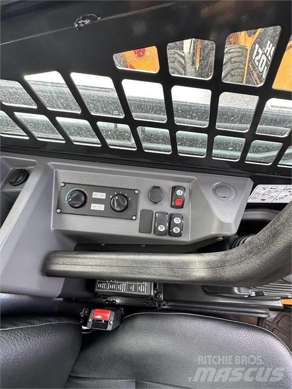 Hyundai HS 120 V 滑移装载机