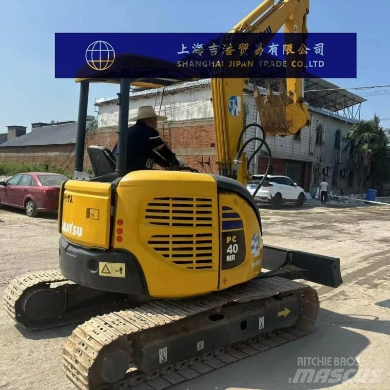 Komatsu PC 40 MR 小型挖掘机