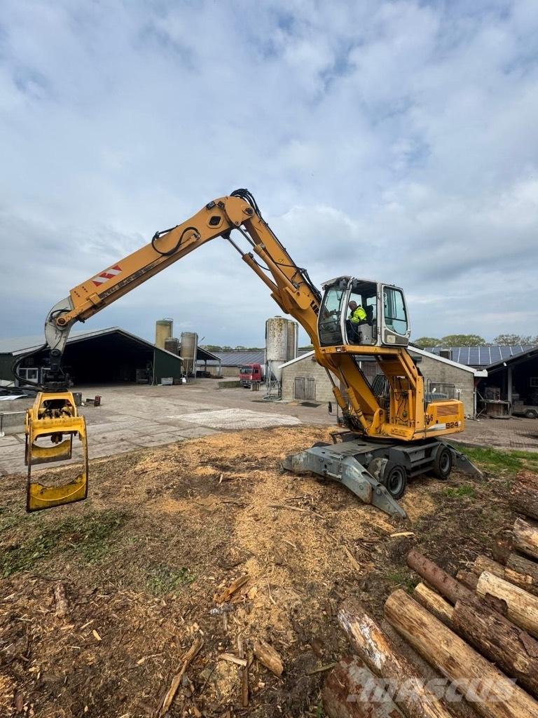 Liebherr A 924 C 工业挖掘机