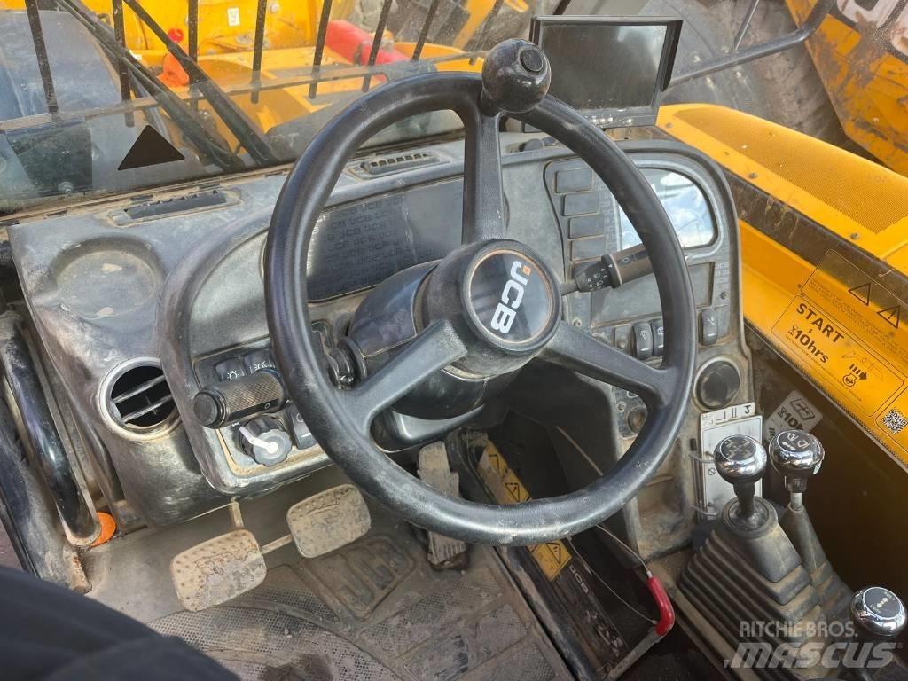JCB 540-140 伸缩臂叉装车|叉装车