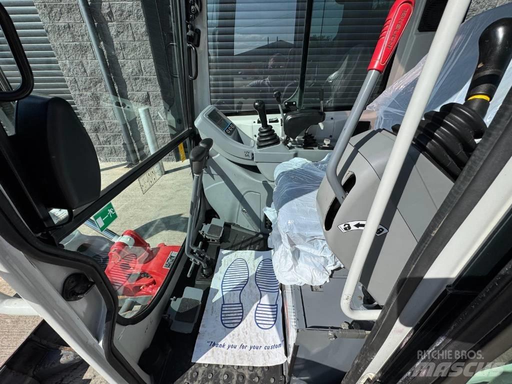 Takeuchi TB 216 小型挖掘机