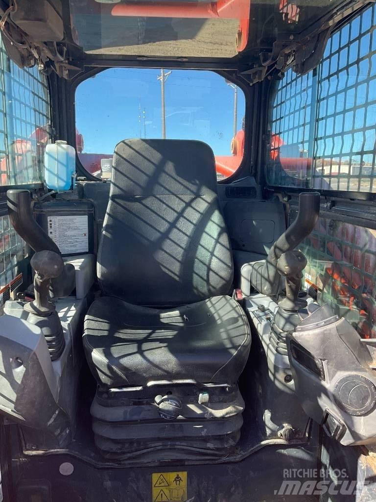 Kubota SVL 95-2 S 滑移装载机