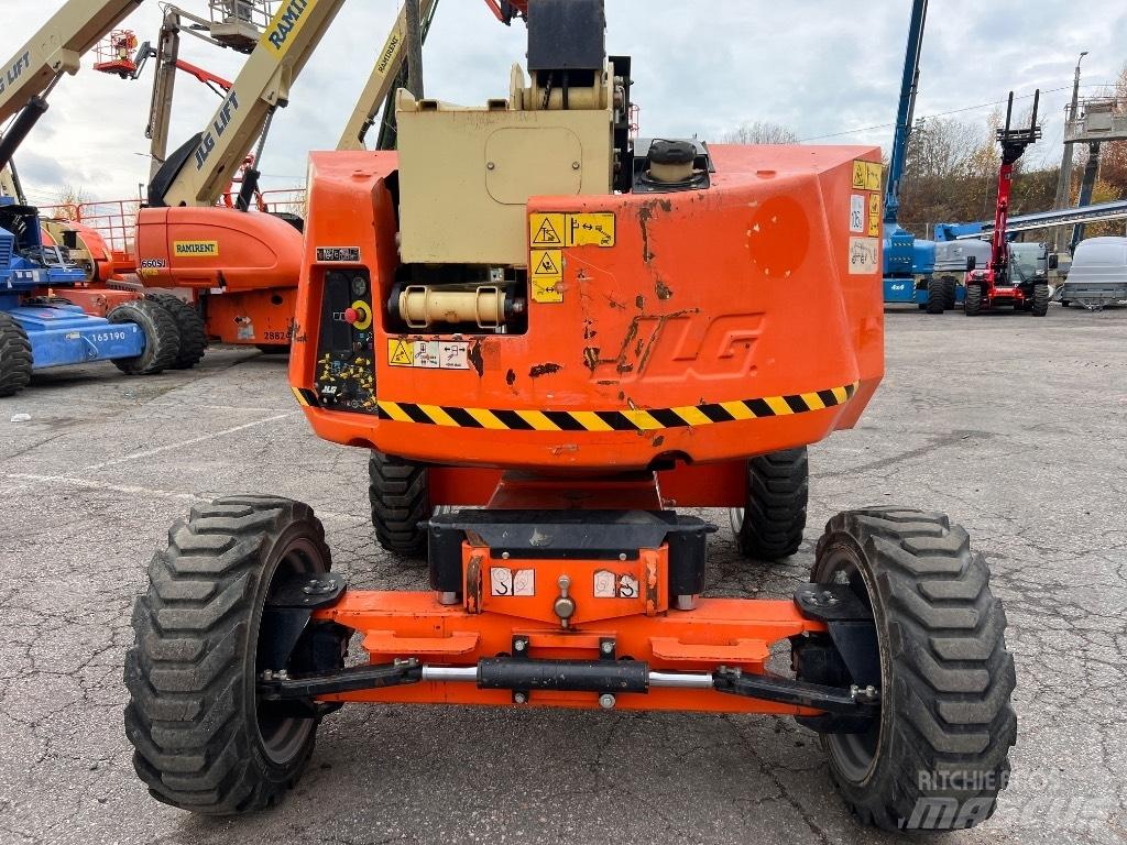 JLG 340 AJ 曲臂高空工作平台
