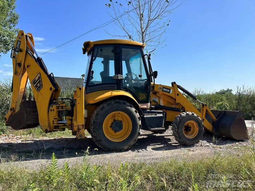 JCB 3 CX 反铲装载机