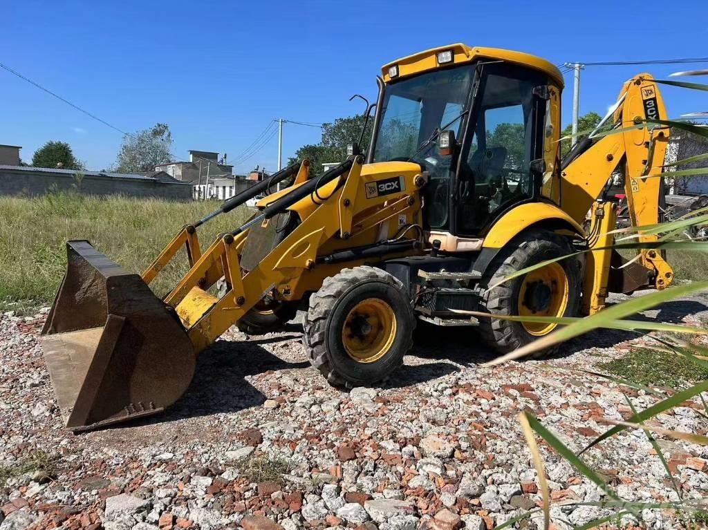 JCB 3 CX 反铲装载机