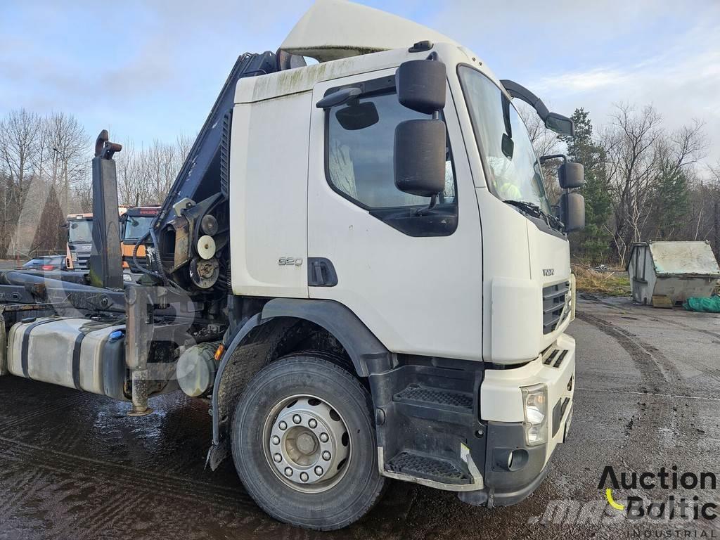 Volvo FE320 工程吊钩车