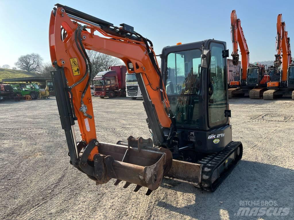 Doosan DX27z-7 小型挖掘机
