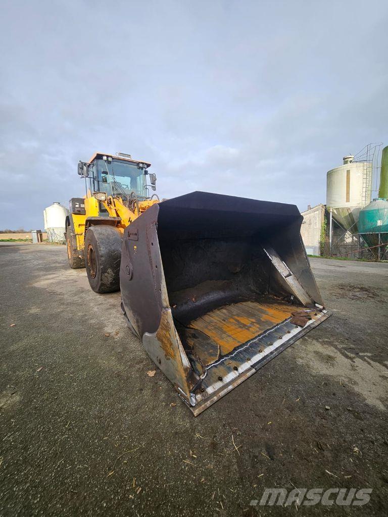 Hyundai HL960 轮式装载机