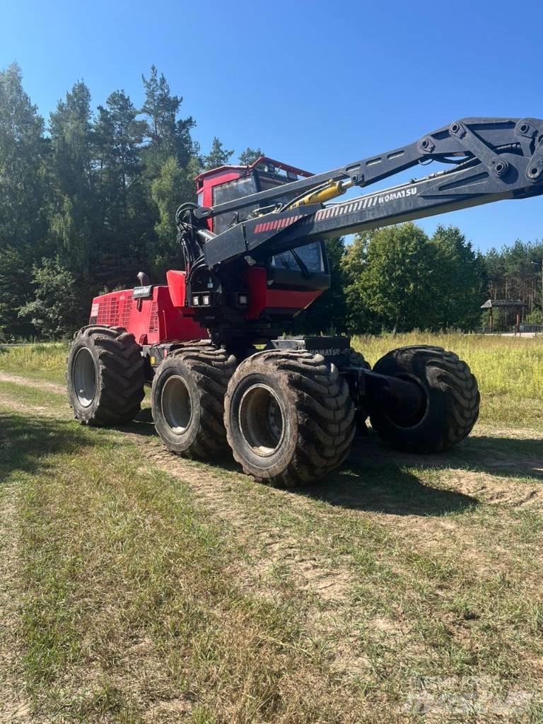 Komatsu 911.5 收割机