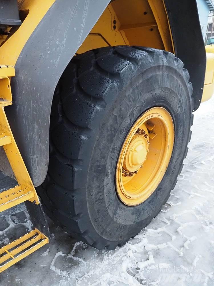 Volvo L 90 F 轮式装载机